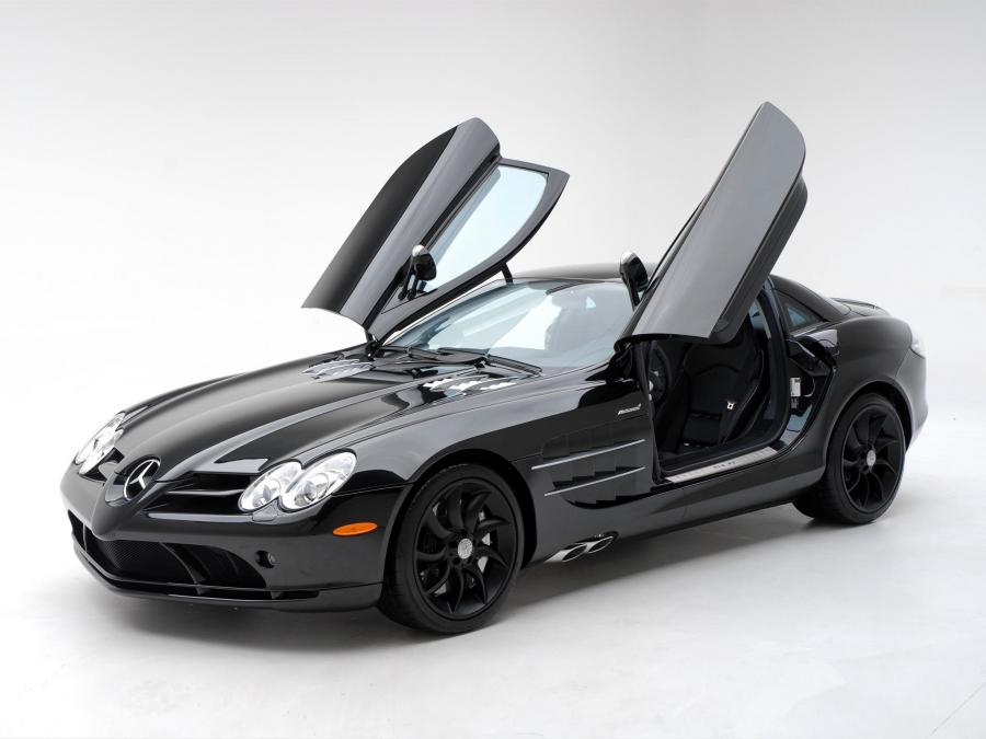 Mercedes-Benz SLR McLaren 2004 года  (US) (фото 5 из 22)